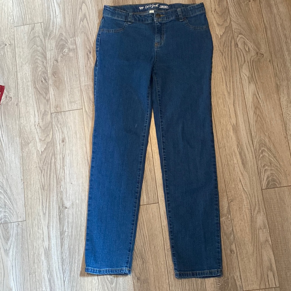 Girls Jeans. Cat & Jack.  Medium wash.  Size 18.